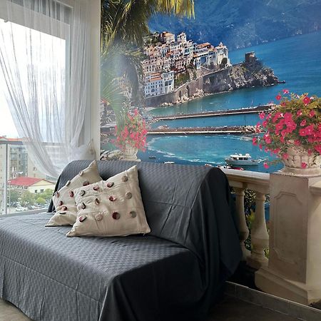 Апартаменти Il Gabbiano Savona "Luxury House" - Wifi, Parking, Shopping Center Екстер'єр фото